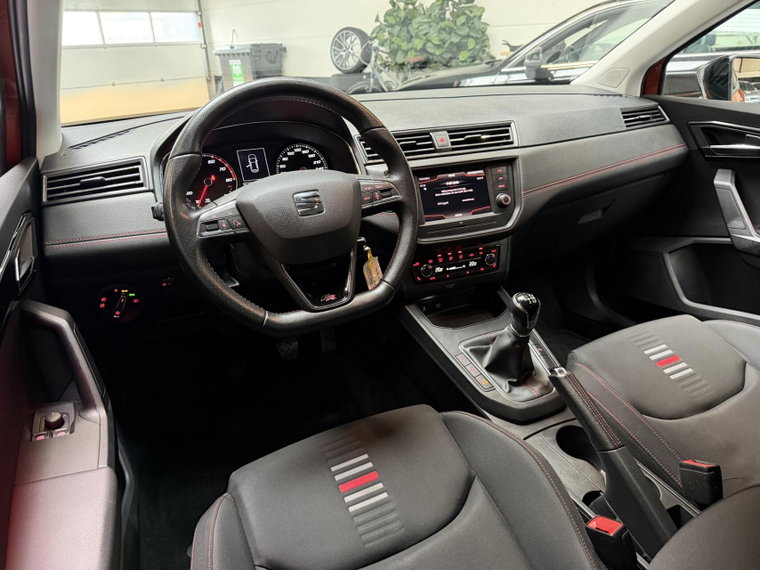 Vehicle Image 17