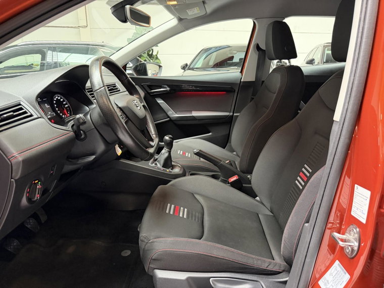 Vehicle Image 18