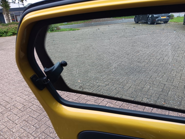 Vehicle Image 24