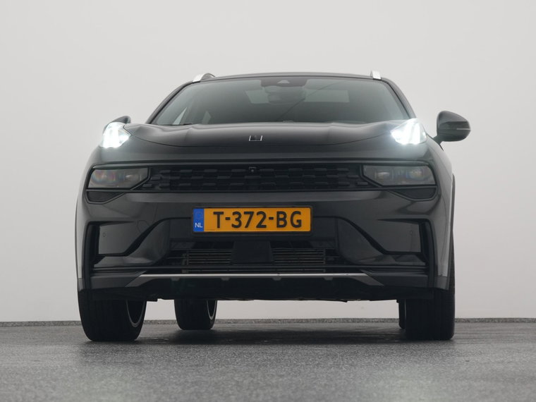 Vehicle Image 35