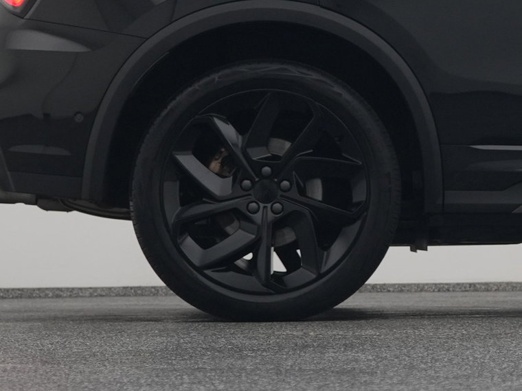 Vehicle Image 41