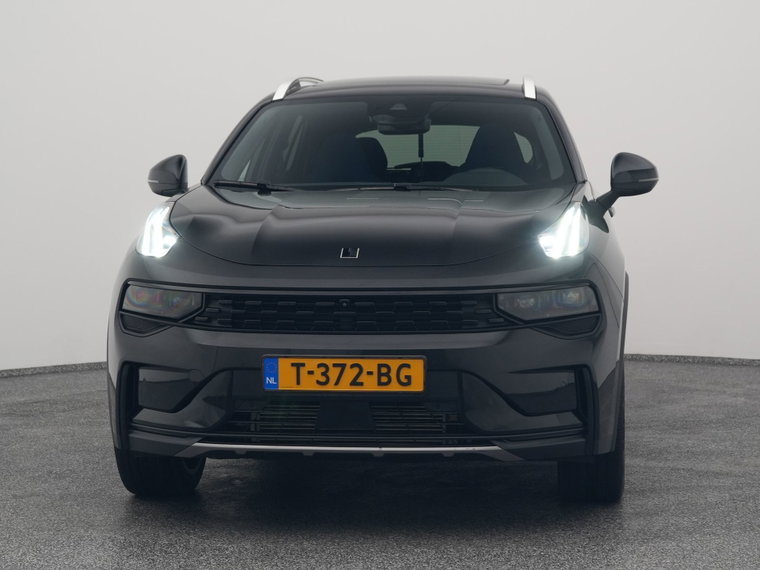 Vehicle Image 9