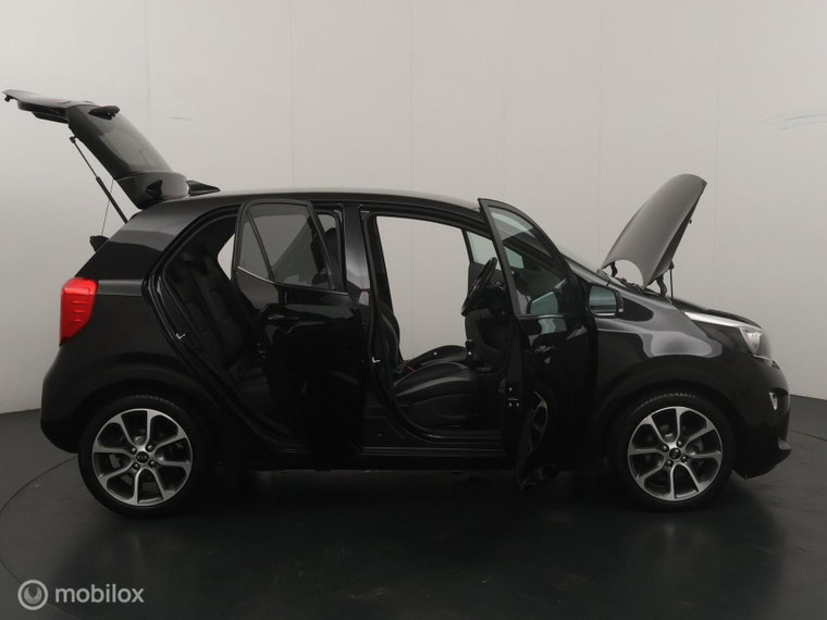 Vehicle Image 23