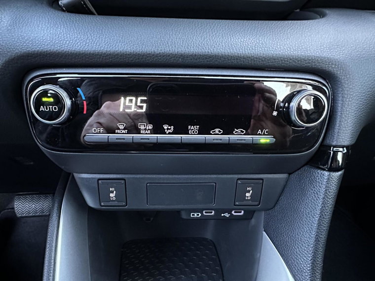 Vehicle Image 17