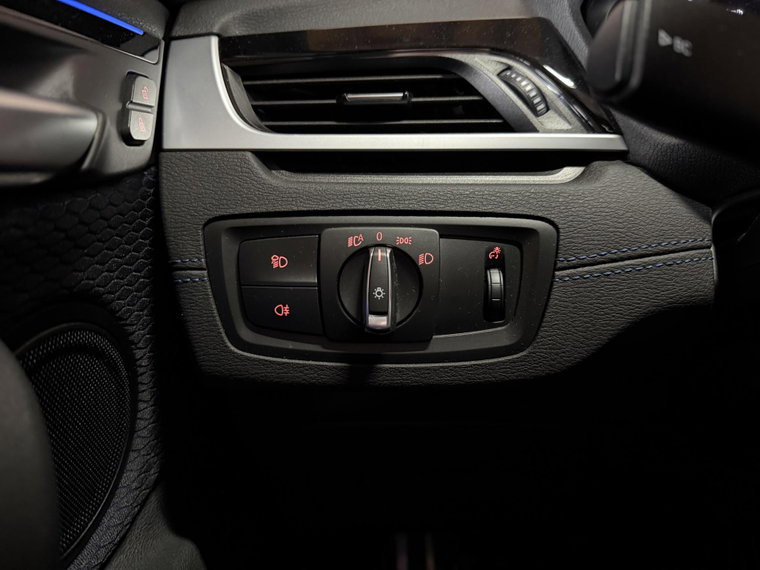Vehicle Image 29