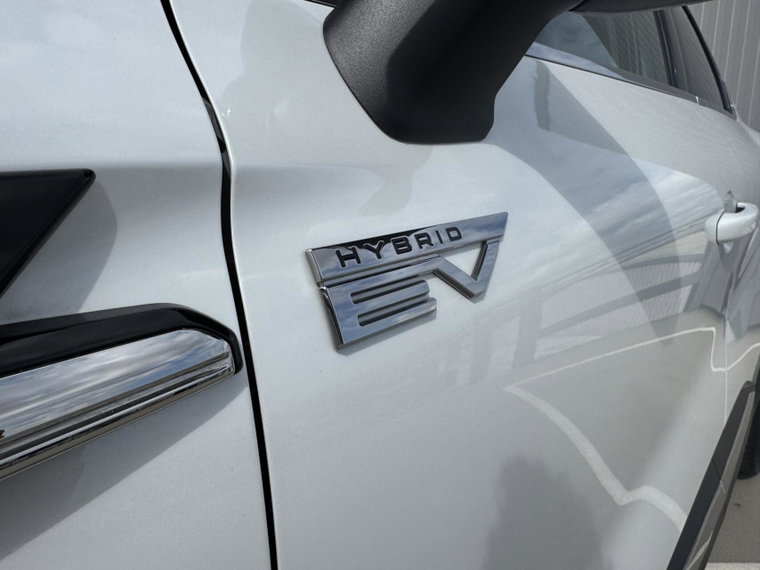 Vehicle Image 19