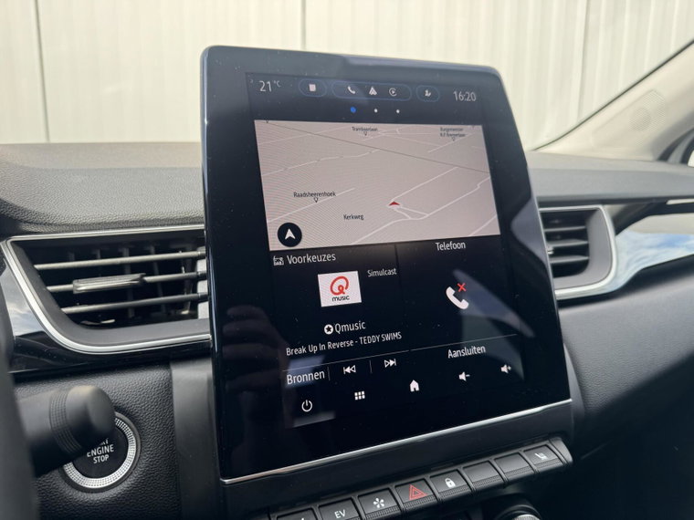 Vehicle Image 22