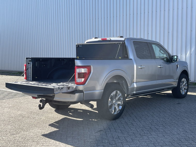 Vehicle Image 17