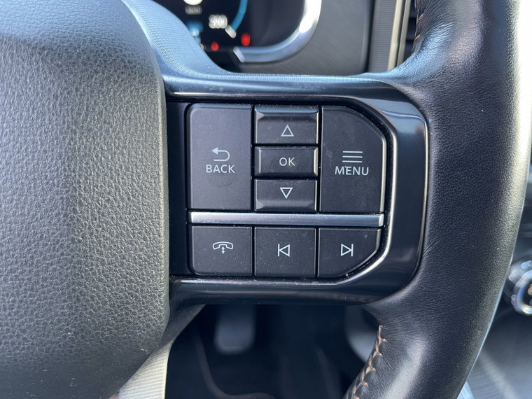 Vehicle Image 27