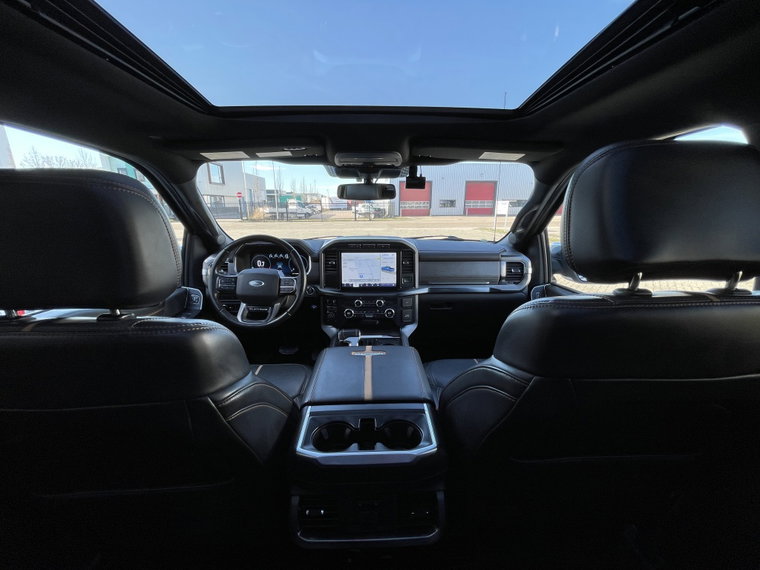 Vehicle Image 40