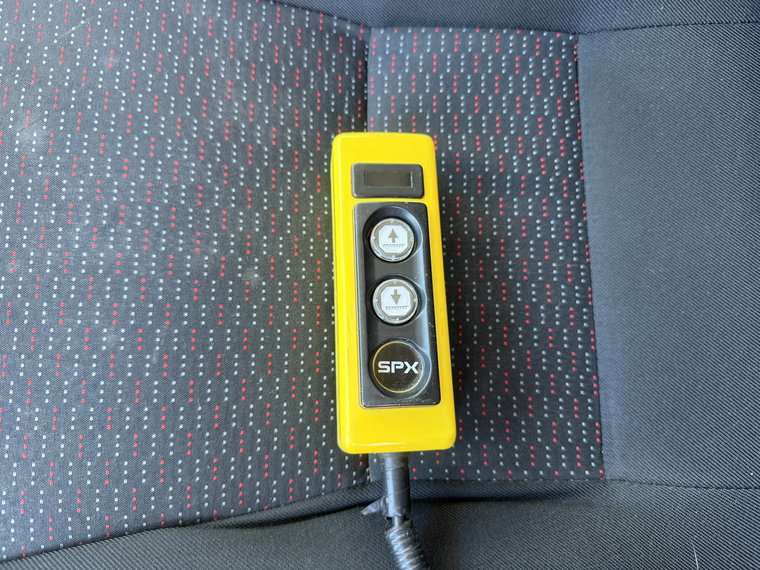 Vehicle Image 24