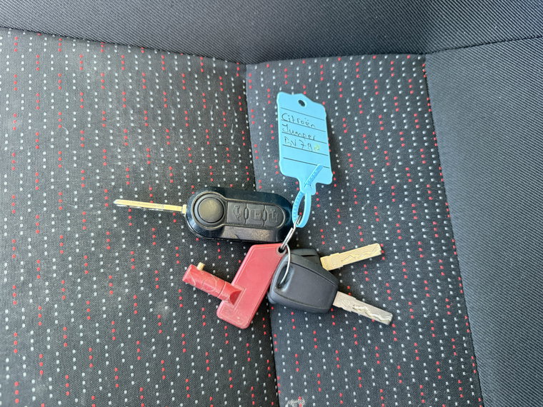 Vehicle Image 26