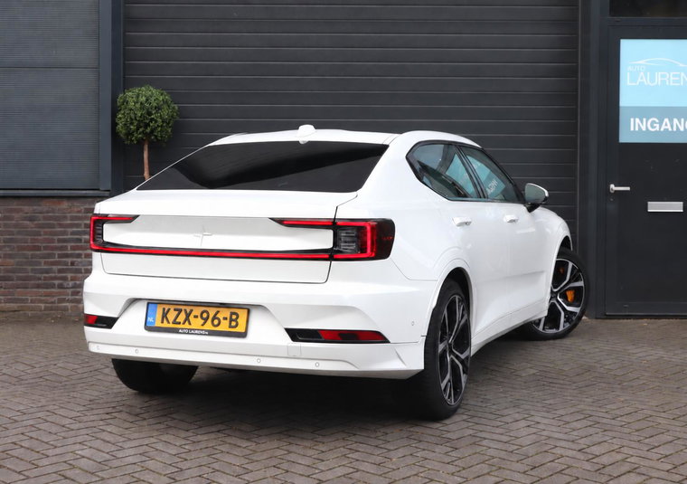 Vehicle Image 32