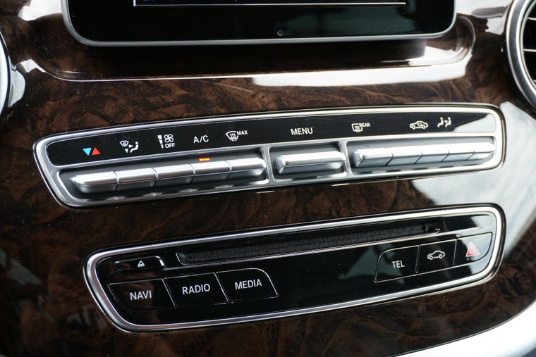 Vehicle Image 39