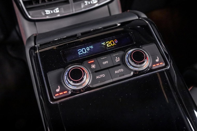 Vehicle Image 39