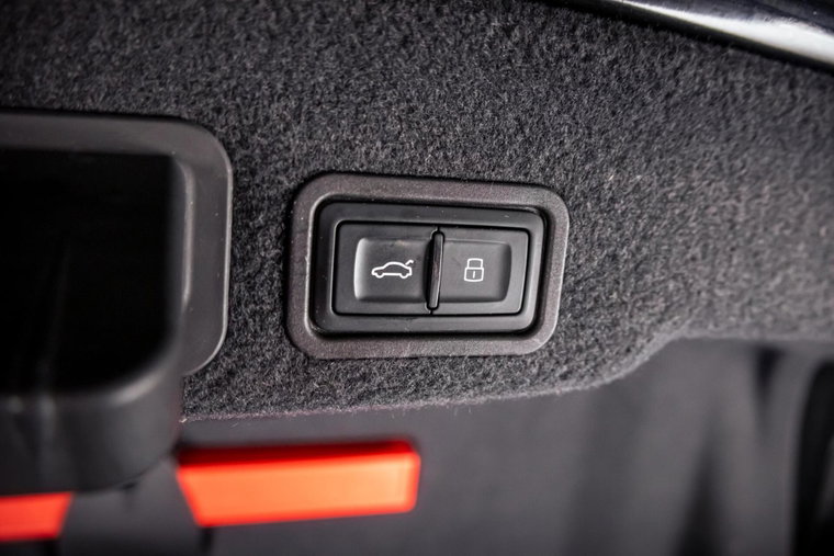 Vehicle Image 41
