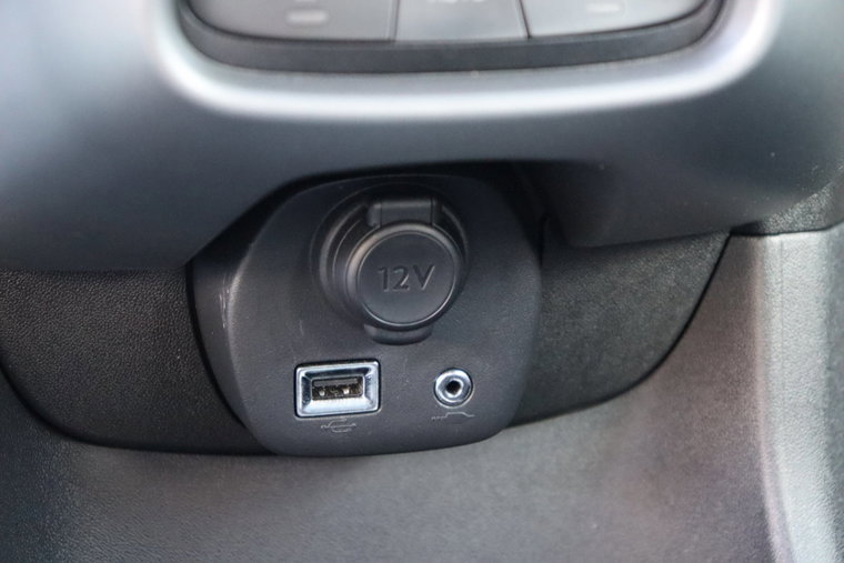 Vehicle Image 17