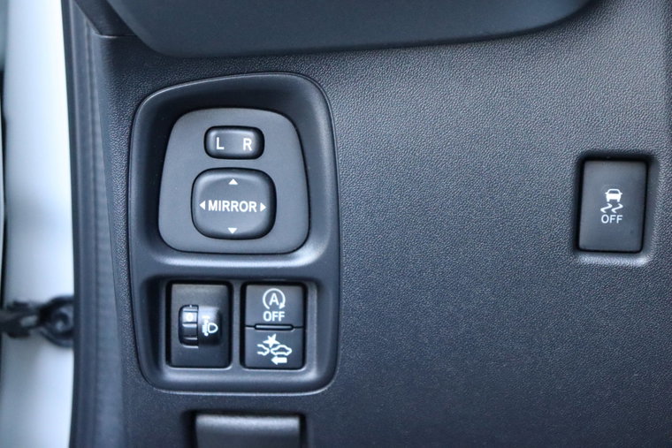Vehicle Image 24