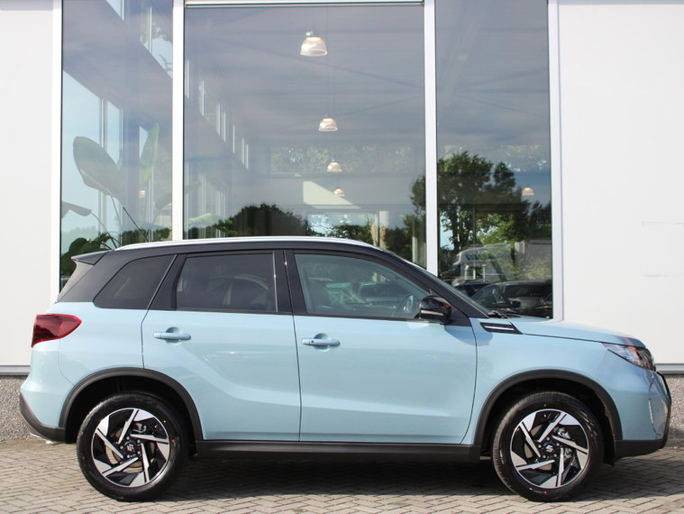 Vehicle Image 13