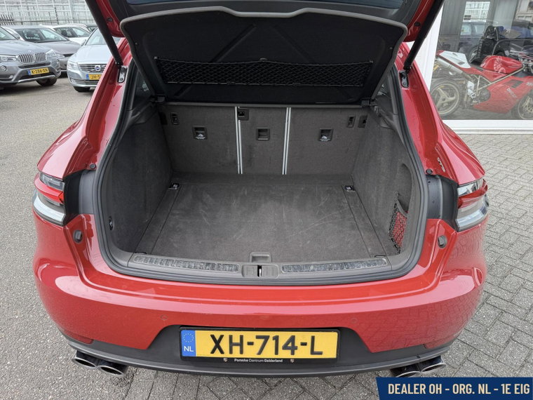 Vehicle Image 22