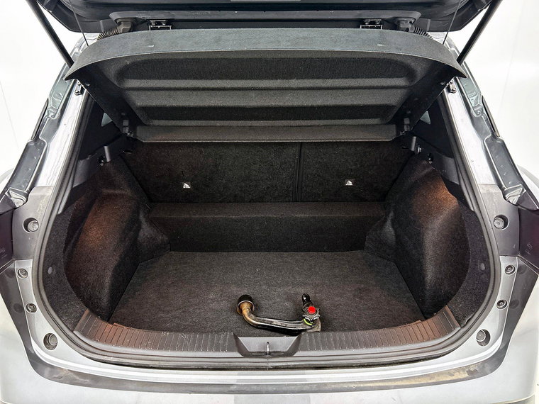 Vehicle Image 33