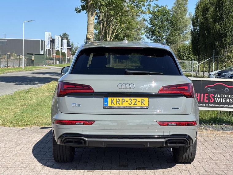 Vehicle Image 28