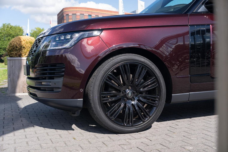Vehicle Image 35