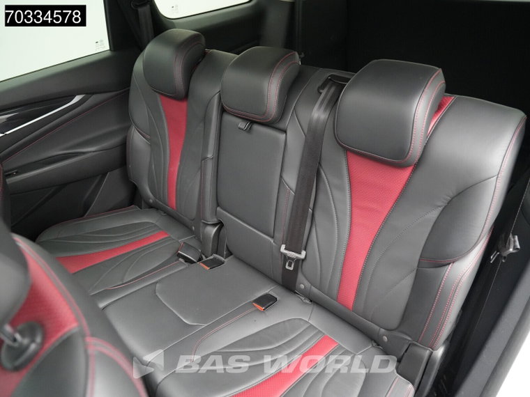 Vehicle Image 33