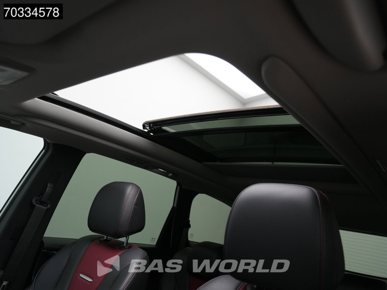 Vehicle Image 38
