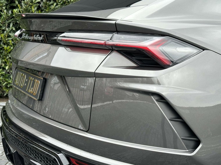 Vehicle Image 33