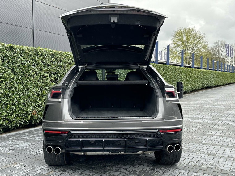Vehicle Image 35