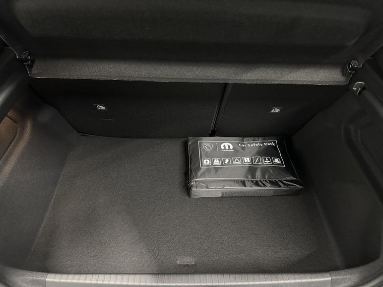 Vehicle Image 41