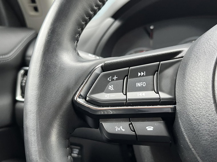 Vehicle Image 28