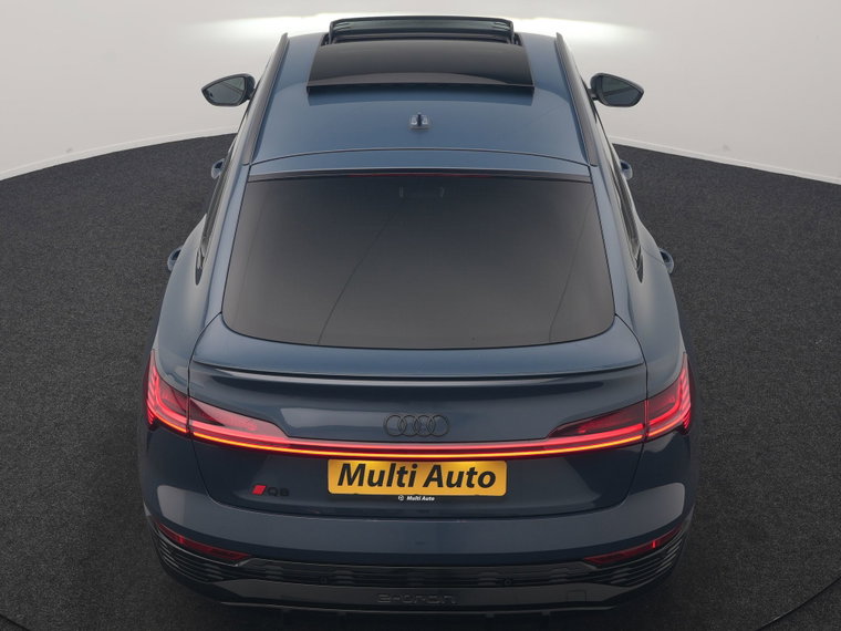 Vehicle Image 35
