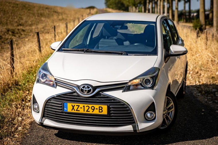 Vehicle Image 5