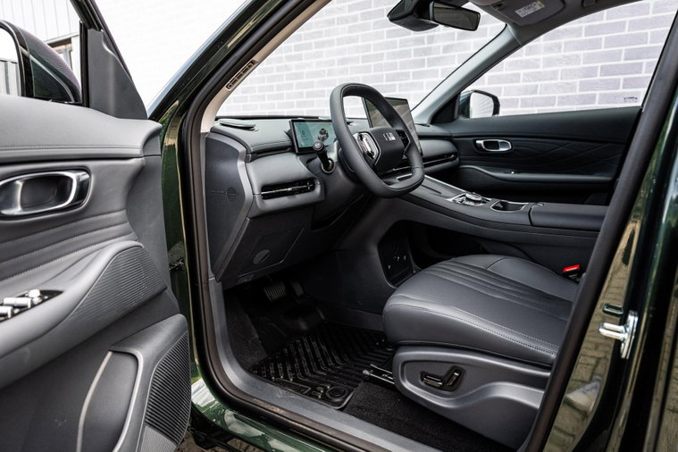 Vehicle Image 20