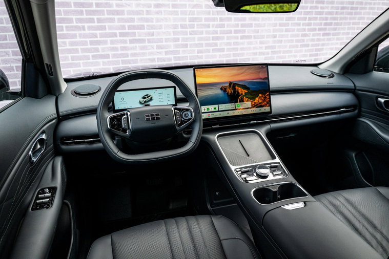 Vehicle Image 11