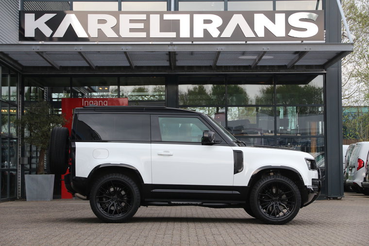Vehicle Image 17
