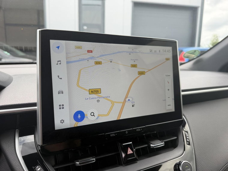 Vehicle Image 12