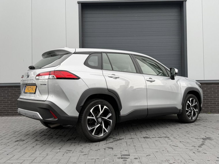 Vehicle Image 7