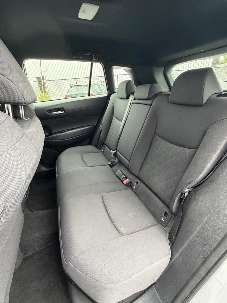 Vehicle Image 10