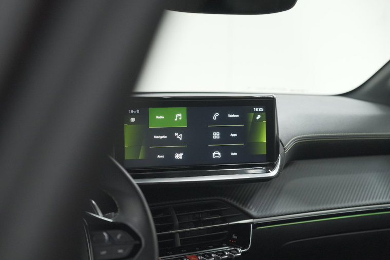 Vehicle Image 37