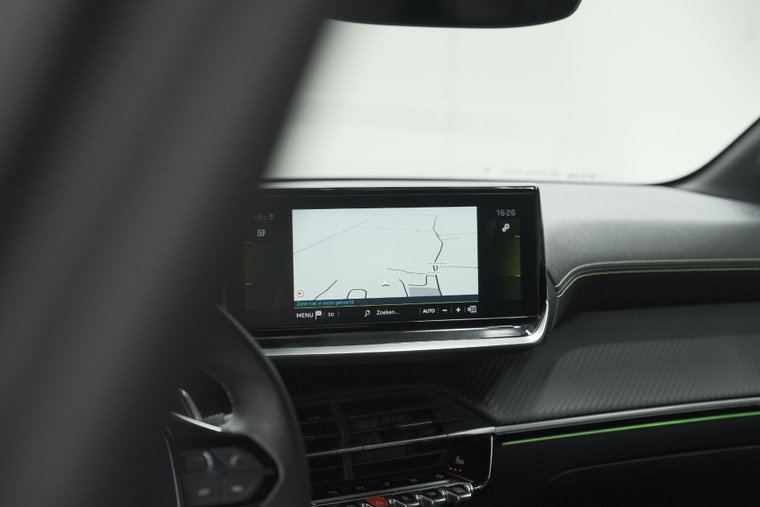 Vehicle Image 38