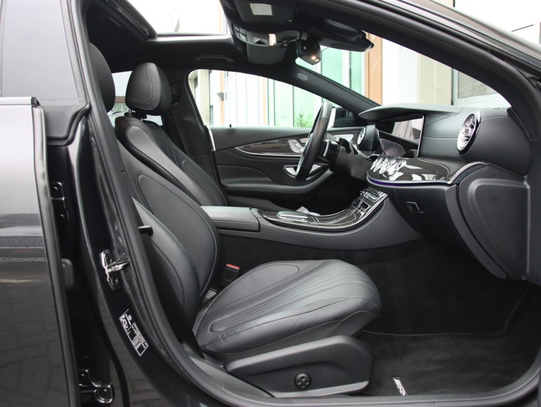 Vehicle Image 40