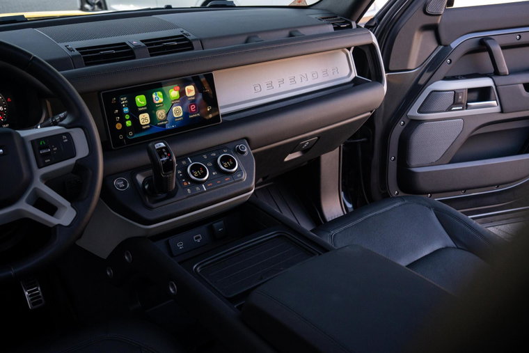 Vehicle Image 16