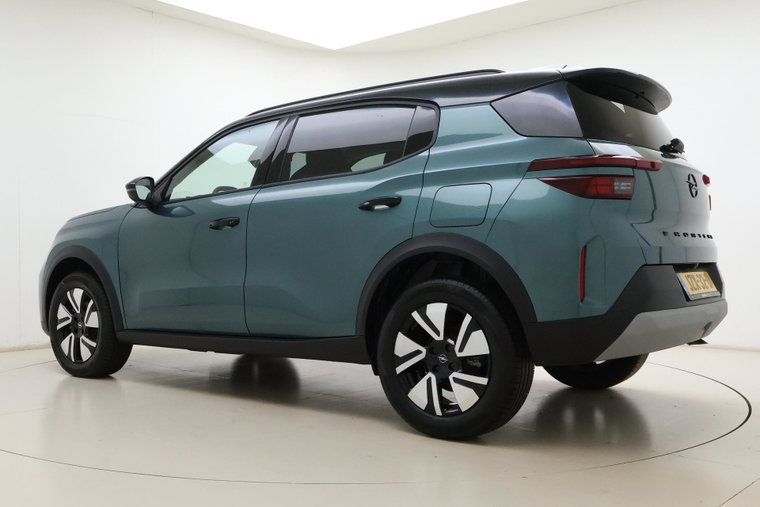 Vehicle Image 13