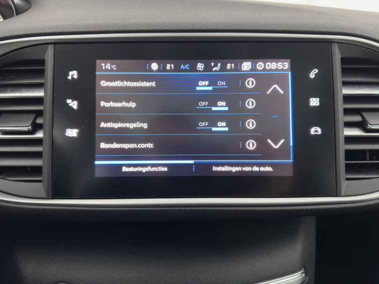 Vehicle Image 17