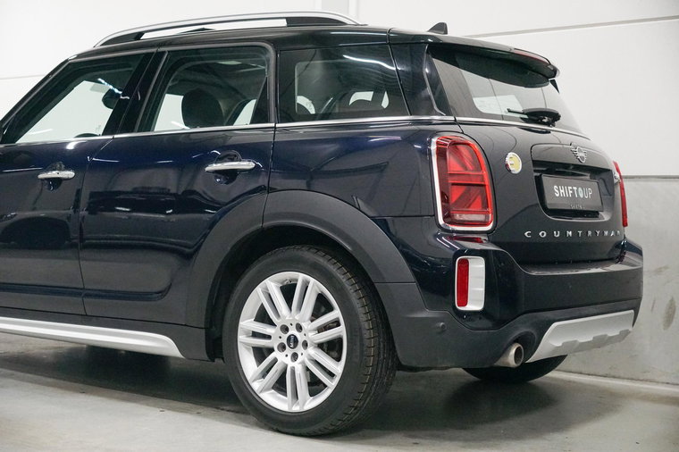 Vehicle Image 37