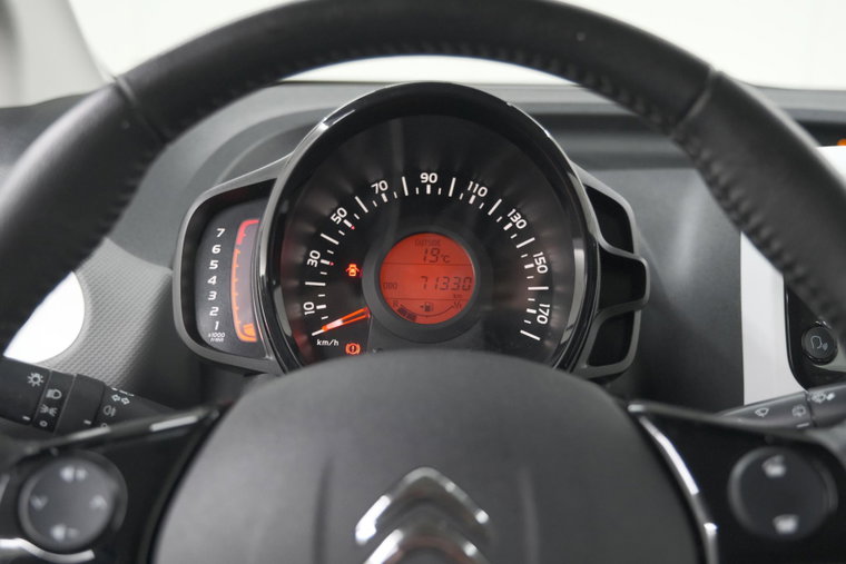 Vehicle Image 20