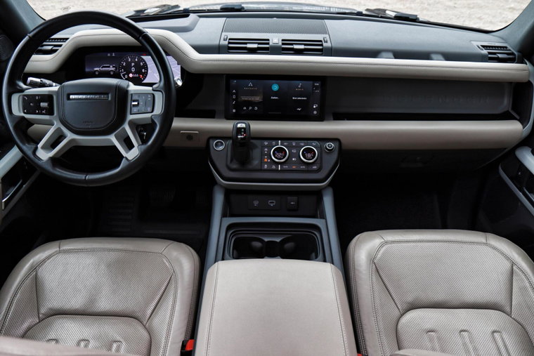 Vehicle Image 11